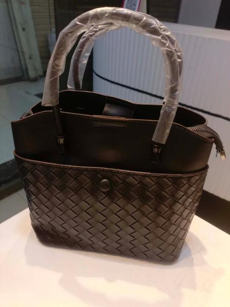 products-details